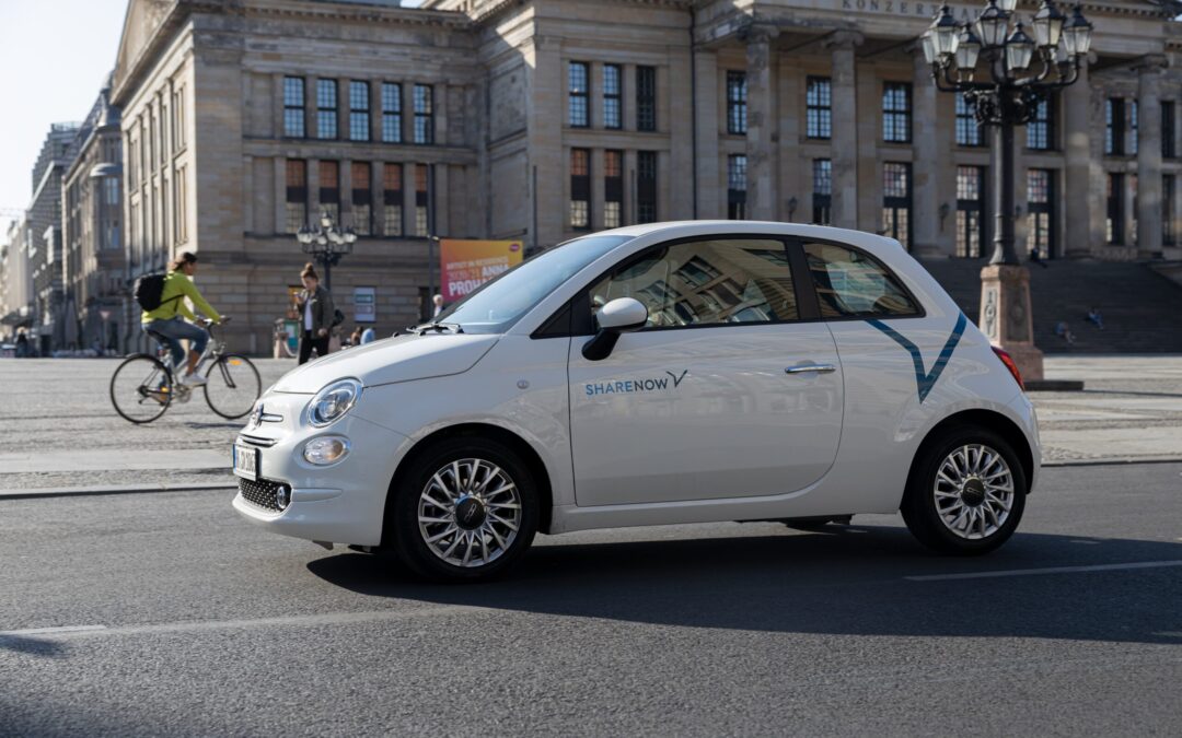 Paris to Launch Innovative Car-Sharing Program